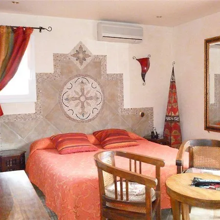 酒店 Logis Les Ii Mas - Perpignan Sud 3*