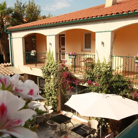Logis Les Ii Mas - Perpignan Sud