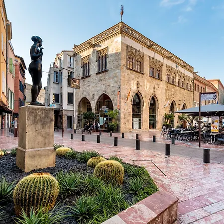 Logis Les Ii Mas - Perpignan Sud Hotel