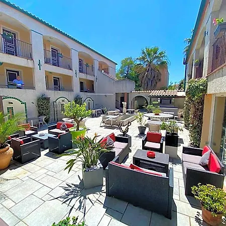 Logis Les Ii Mas - Perpignan Sud 3* Cabestany