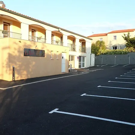 Logis Les Ii Mas - Perpignan Sud Hotel Cabestany