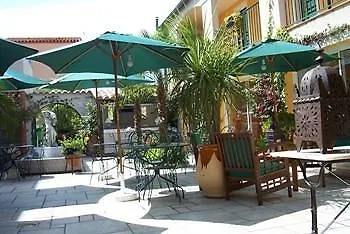 Logis Les Ii Mas - Perpignan Sud