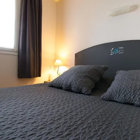 Hotel Logis Les Ii Mas - Perpignan Sud 3*