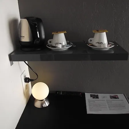 Logis Les Ii Mas - Perpignan Sud Hotel 3*