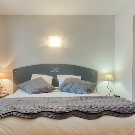 Logis Les Ii Mas - Perpignan Sud 3* Cabestany